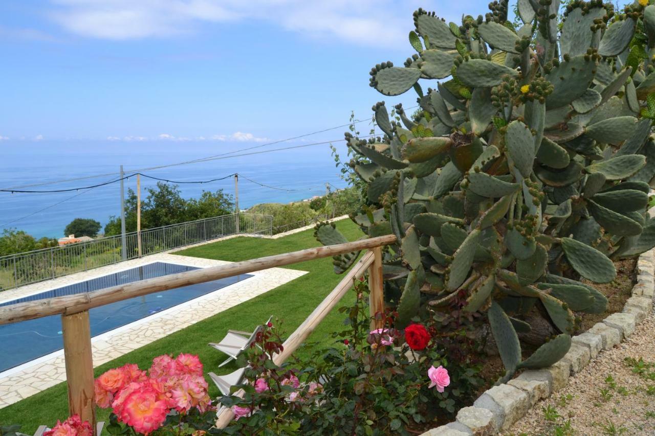 Borgo Rosso Di Sera Resort San Lucido Eksteriør bilde